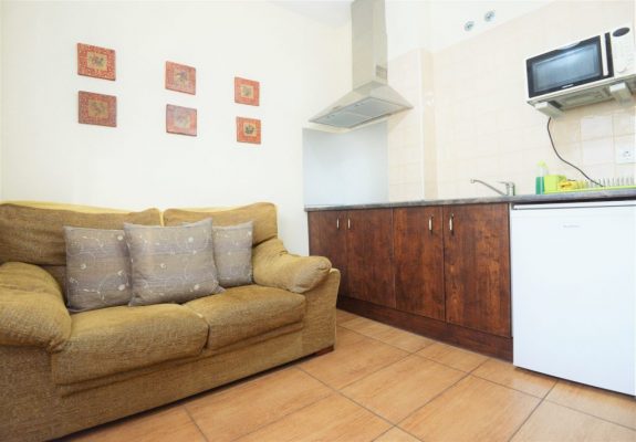 3. Cocina y salón